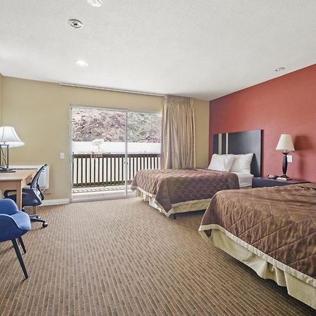Sol Springs Inn Cathedral City Buitenkant foto